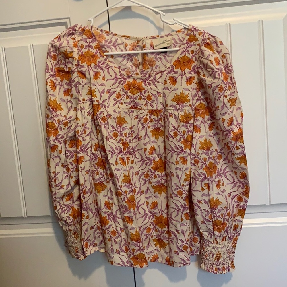 Universal thread purple and orange floral top